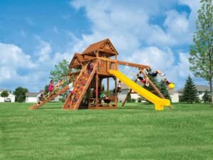 45D King Kong Clubhouse Pkg II Work of Art