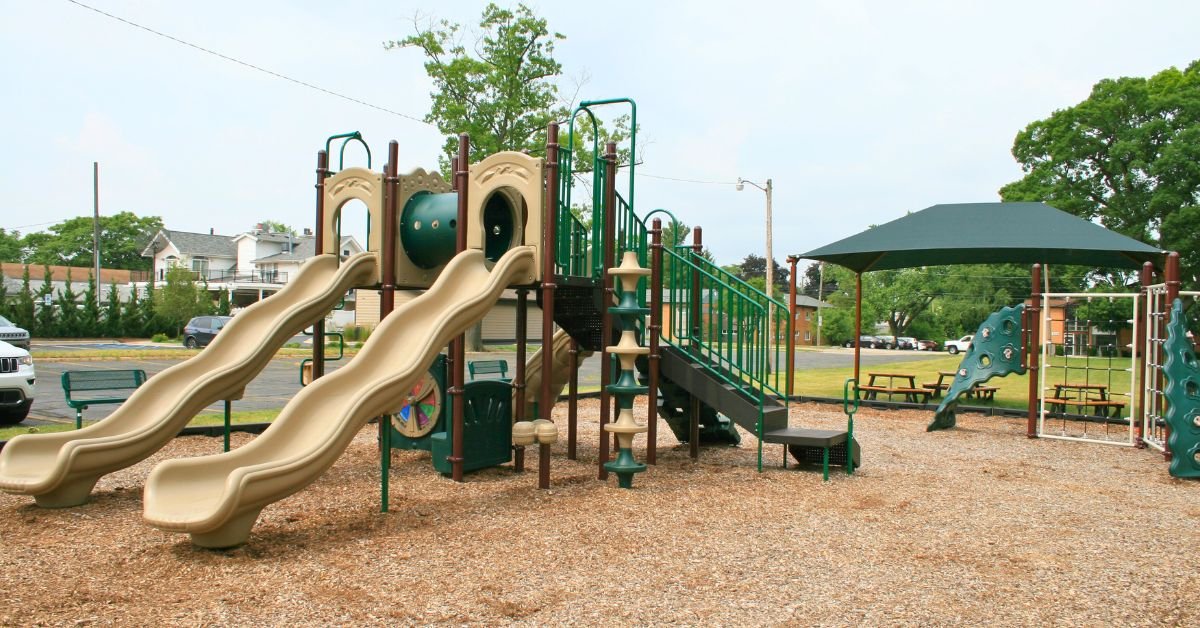 How Public Playgrounds Bring People Together