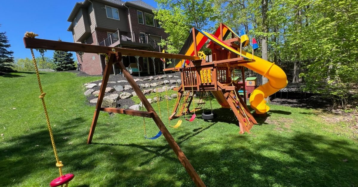 8 Benefits of Modular Playset Designs for Growing Children