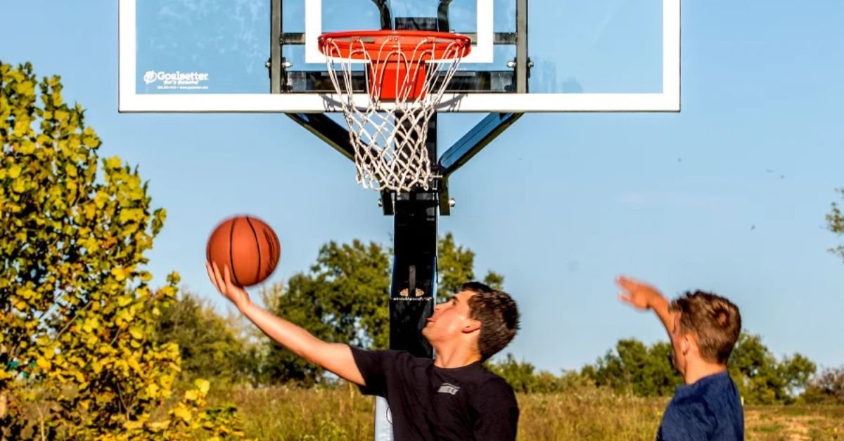 What Size Backboard Do You Need for Your Basketball Hoop?