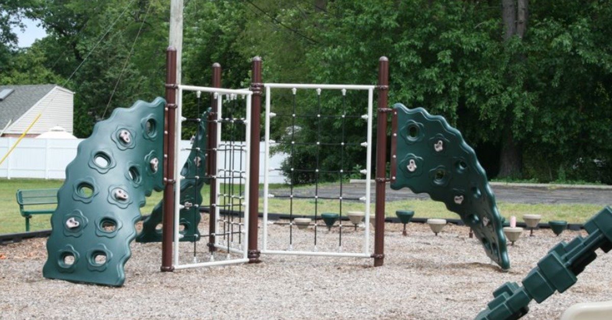6 Things You Need on Your Elementary School Playground